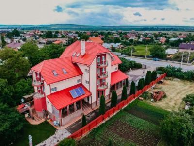 Pensiunea Octogon Piatra Neamţ Exterior foto